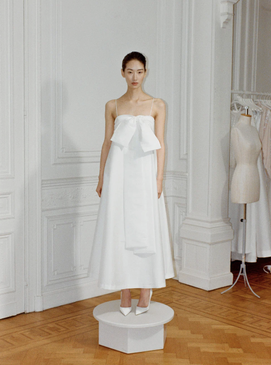 GEORGETTE - Bernadette Antwerp - Bailey Wedding Dress With Bow - G04 