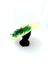 T&O CONCEPT - Chapeau Crème avec plumes vertes - A710