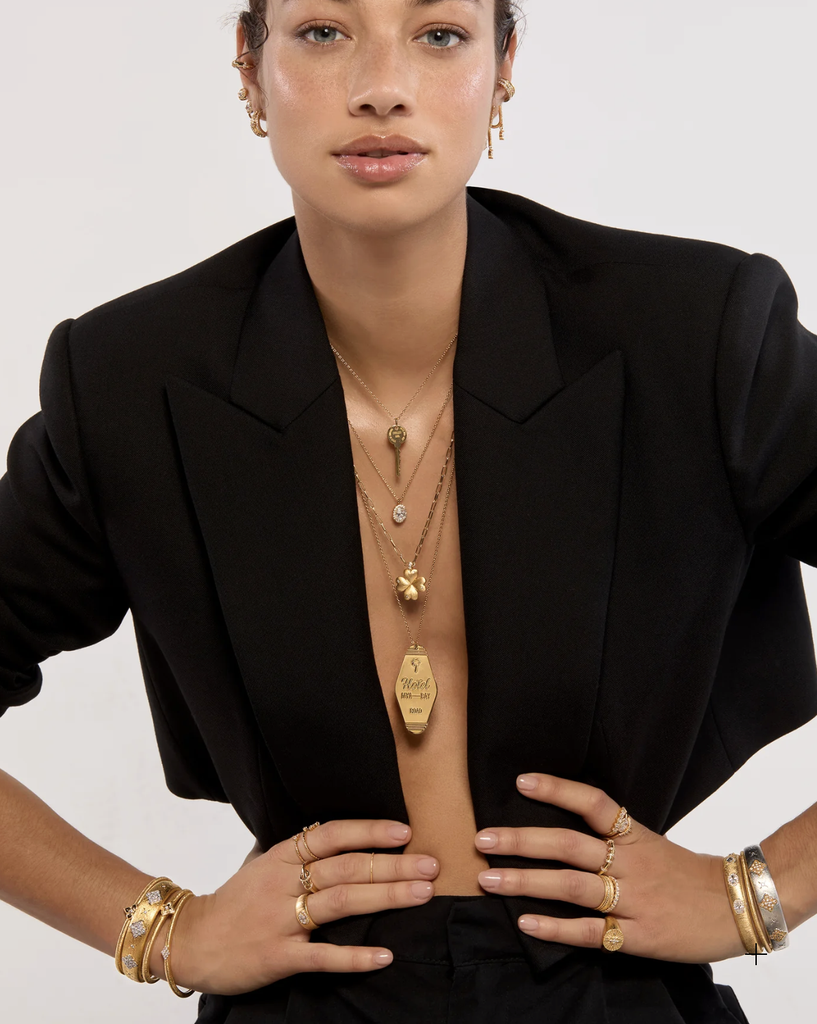 COLLIER DYNASTY - MYA BAY