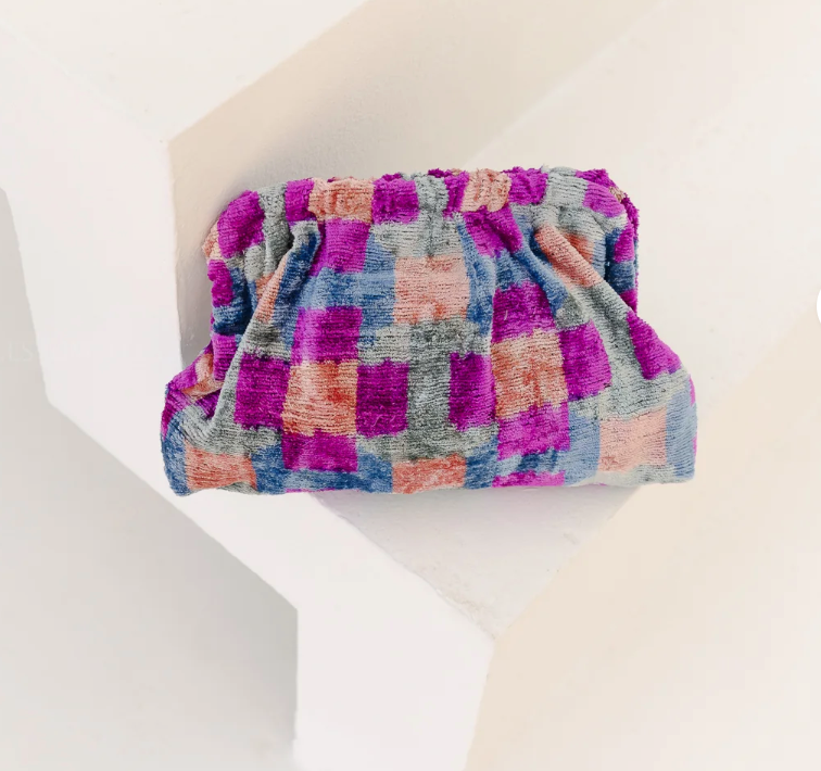 LES JUMELLES - Pochette en Soie Ikat Mauve - A926