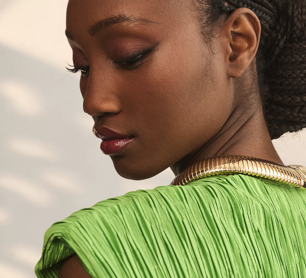 Loc - Collier doré - A1058