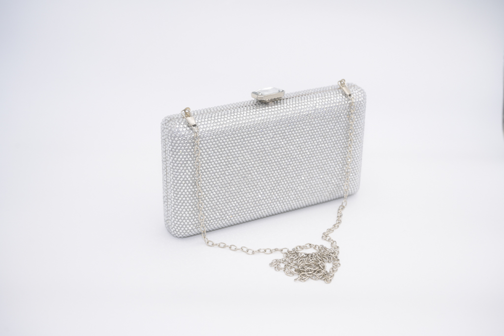 Pochette argentée strass - A1079