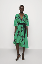 DIANE VON FURSTENBERG - Robe mi-longue imprimée  - C02525