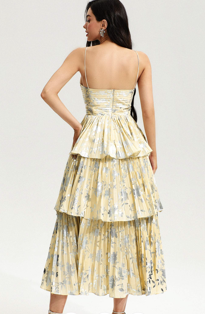 Robe mi-longue à volants  - C03451