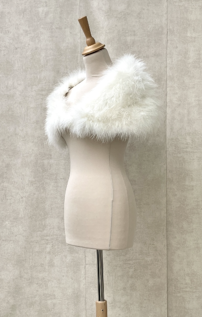 SANS MARQUE - Veste fourrure bolero plumes blanc  - C01821