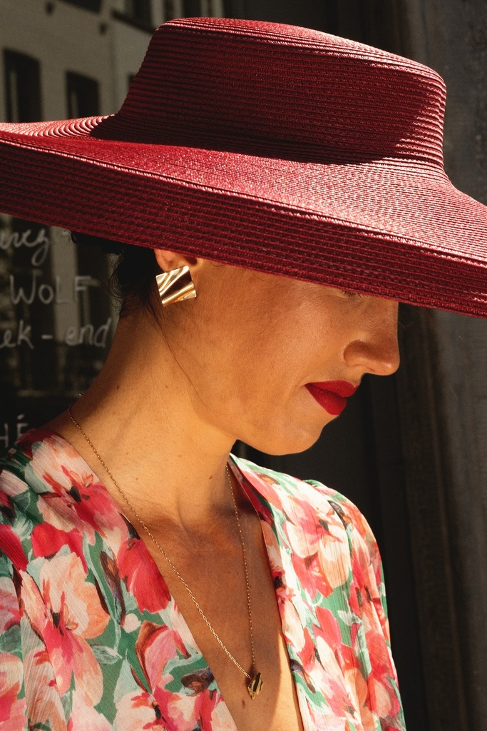 T&O CONCEPT - Chapeau Audrey Hepburn Bordeaux - A680