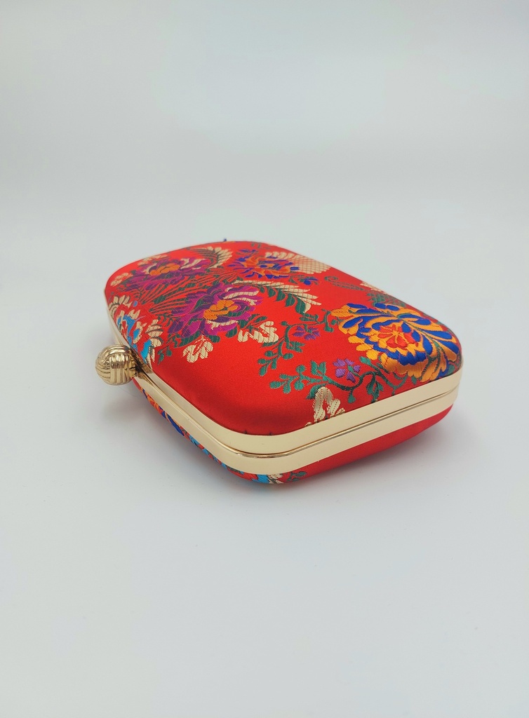 Sac rouge satiné fleuri - A1385