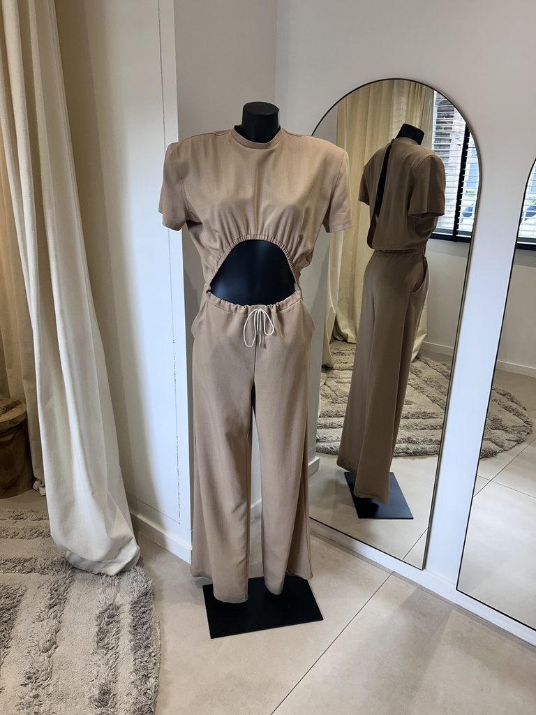 ATELIER MARGO Jumpsuit beige trou à l'avant - 1391