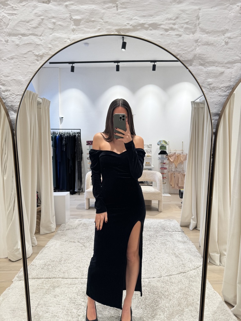 Robe en velour avec perle à l'arrière - P0022 