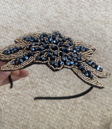 [A1096] Années 20 - headband fleurs noire - A1096