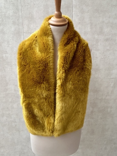 [C03407] ESSENTIEL - Veste écharpe fourrure jaune moutarde C03407