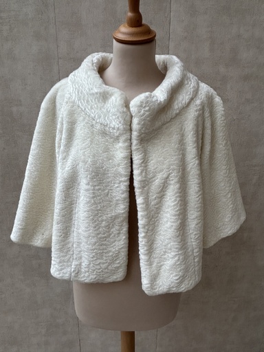 [C03414] ELIZA J - Veste fourrure blanche C03414