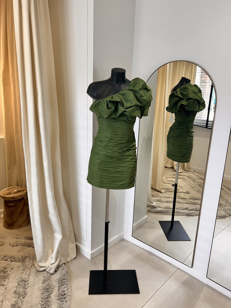 H&M Robe courte verte unimanche - Collection Milky - 1401